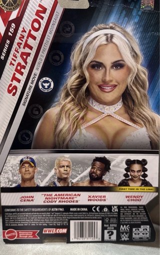 Action Figure WWE Tiffany Stratton Serie 159