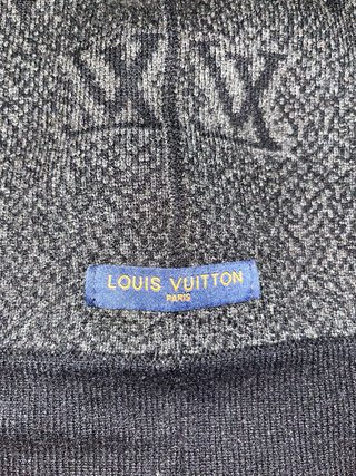 Gorro Louis Vuitton Negro y Gris