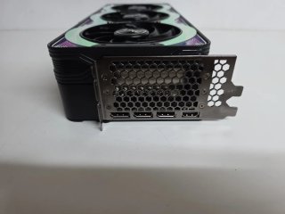 Palit Gamerock RTX 5090 Gráfica ROTA NO GPU NO MEM