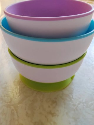 3 Boles Plástico Colores con Ventosa