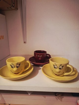 3 Tazas de Café con Platillo