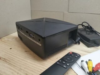 Proyector LED 720p Negro