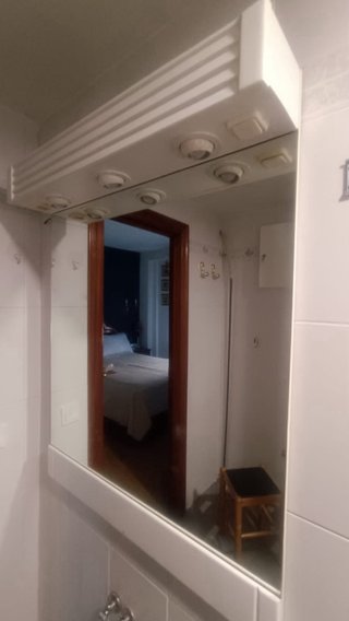 Espejo de baño cuadrado 90x90 con 3 Focos