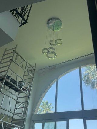 Lámpara colgante moderna cristal y metal