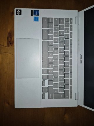 ASUS Chromebook Plus CX34 Plata