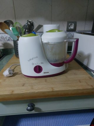 Babycook Beaba Blanco y Morado