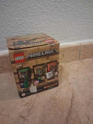 LEGO Minecraft Microworld: La Aldea 21105