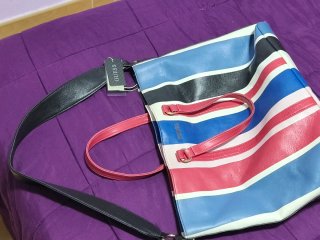 Bolso Guess Original Rayas