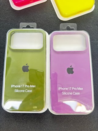 2 Fundas iPhone 17 Pro Max Apple