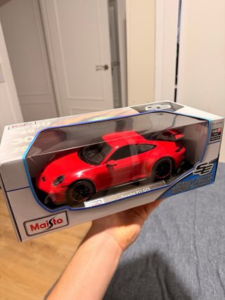 Maqueta Porsche 911 GT3 1:18