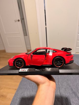 Maqueta Porsche 911 GT3 1:18