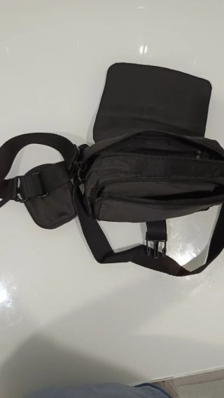 Bolso pequeño chica tipo riñonera