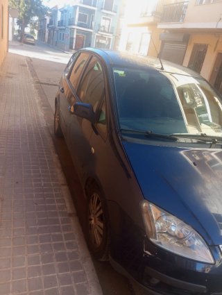 Coche Ford