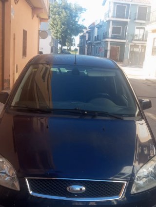 Coche Ford