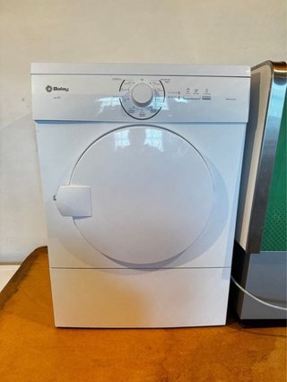 Secadora Balay SE 601 (poquisimo consumo)
