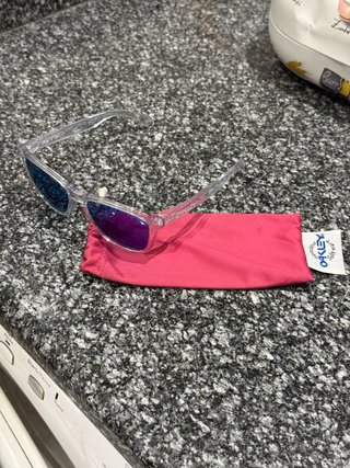 Gafas de sol Oakley pasta transparentes