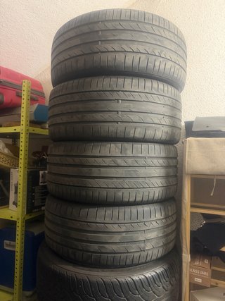 Juego de 4 Ruedas de Coche 255/40/20