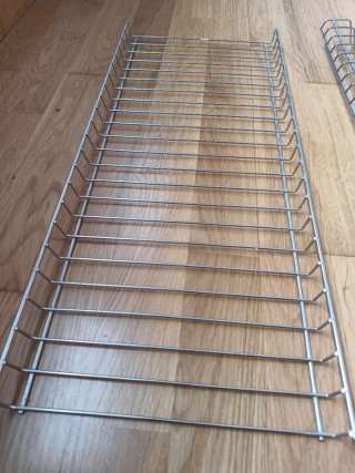 Estanterías para platos y vasos