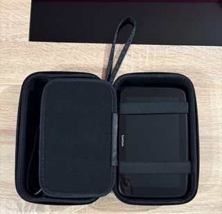 GPS tomtom para camión 7’ Con funda y caja.