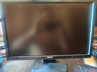 Ordenador antiguo barato + monitor