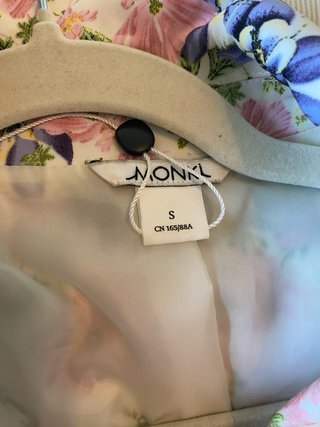 Blazer Monki Flores Multicolor Mujer