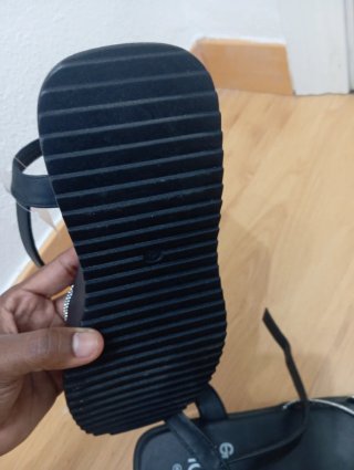 Sandalias negras plataforma talla 36