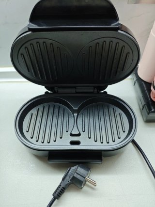 Máquina de hamburguesas Clatronic