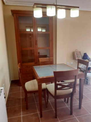 Mueble de comedor completo madera