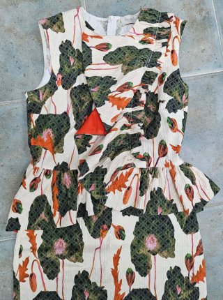 Vestido Panambi floral verde y naranja
