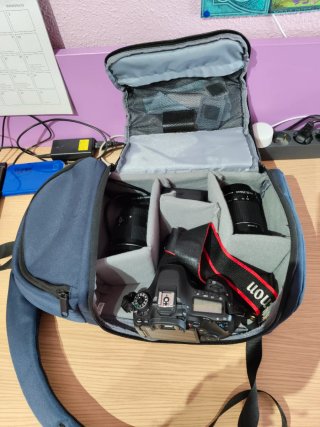 Canon EOS 80D + 3 objetivos + Bolsa + kit limpieza