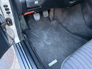 Mercedes-Benz 300 CE 1990