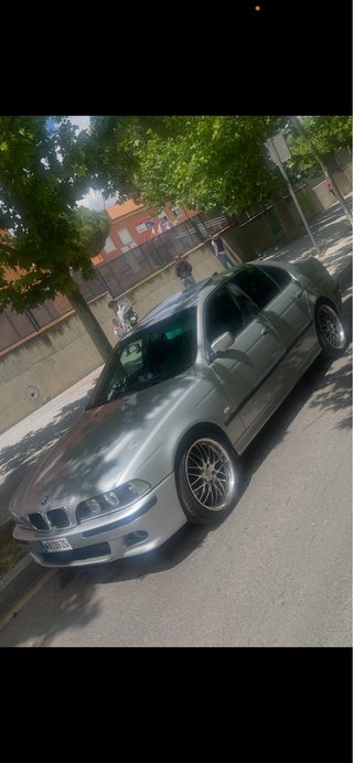 BMW e39 se cambia