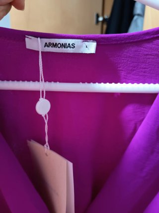Mono largo morado elegante