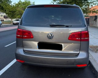 Volkswagen Touran 2011