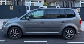 Volkswagen Touran 2011