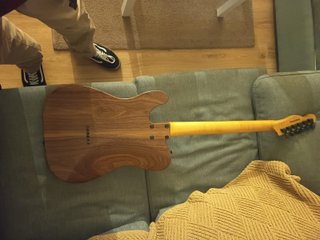 Guitarra Luthier Cuerpo Madera + Amplificador Mars