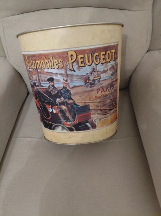 Papelera Peugeot Vintage