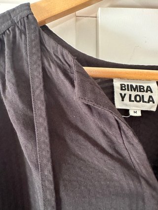 Blusa Bimba y Lola Negra Talla M