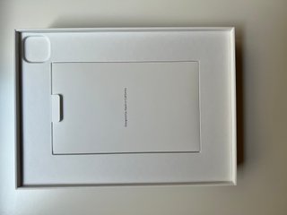¡COMO NUEVO! Caja iPad Pro 2022 + Bolsa + Papeles