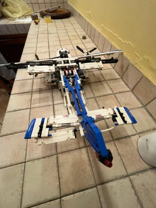 LEGO Technic 42025 Aereo Cargo