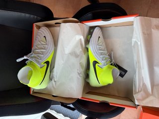 Nike Phantom Luna II SG Pro AC P