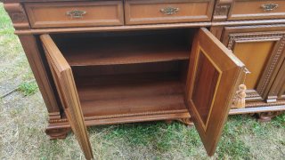 Mobile credenza in legno marrone