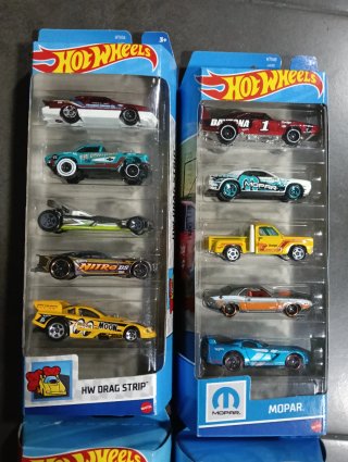 Conjunto Hot Wheels 5 Carrinhos