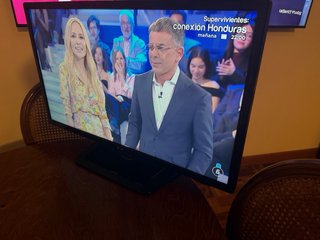 Televisión LG con mando 32 pulgadas