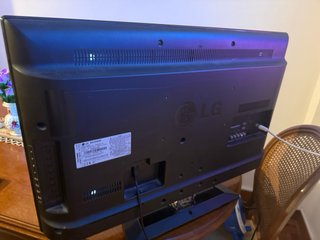 Televisión LG con mando 32 pulgadas