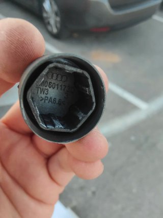 Tapones tornillos rueda Audi originales