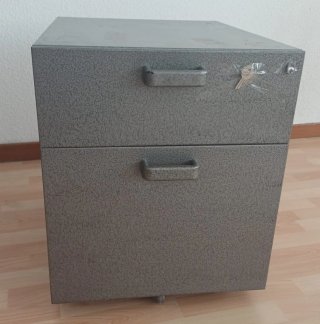 Cajonera de oficina metálica