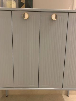 Mueble azul grisáceo
