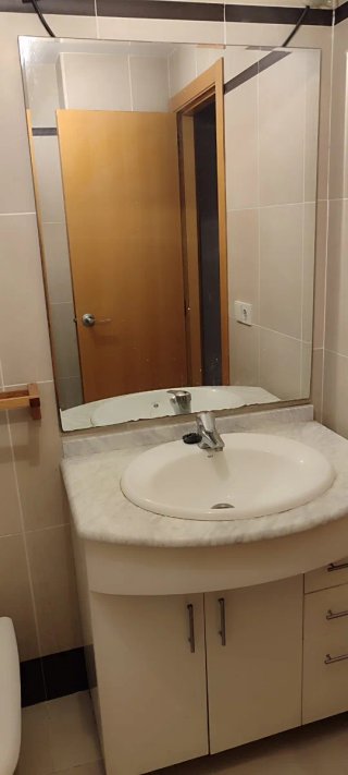 Conjunto lavabo, mueble y espejo
