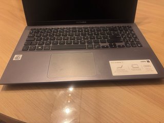 Asus VivoBook 15 Gris/Plata